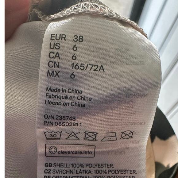 H&M Olive Green & Beige Abstract Camo A-Line Skirt – Size 6 - Picture 6 of 7